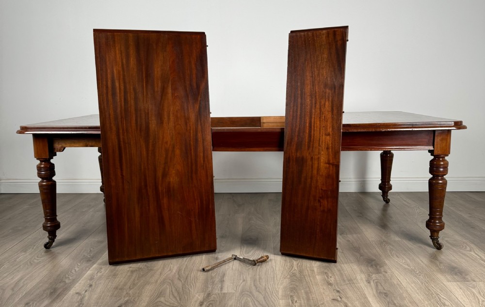 Antique Late 19th Century Large Mahogany Extending Dining Table View II