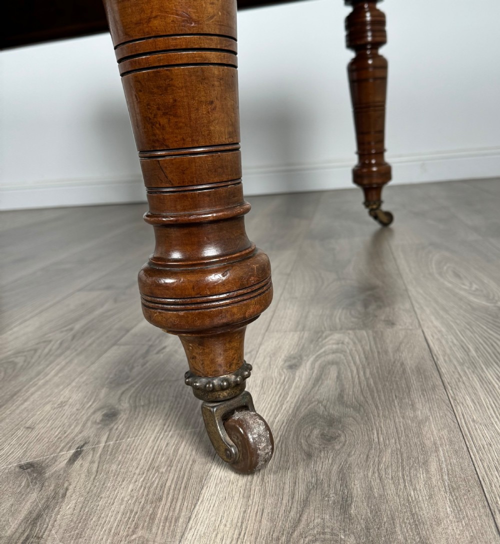 Antique Late 19th Century Large Mahogany Extending Dining Table View IX