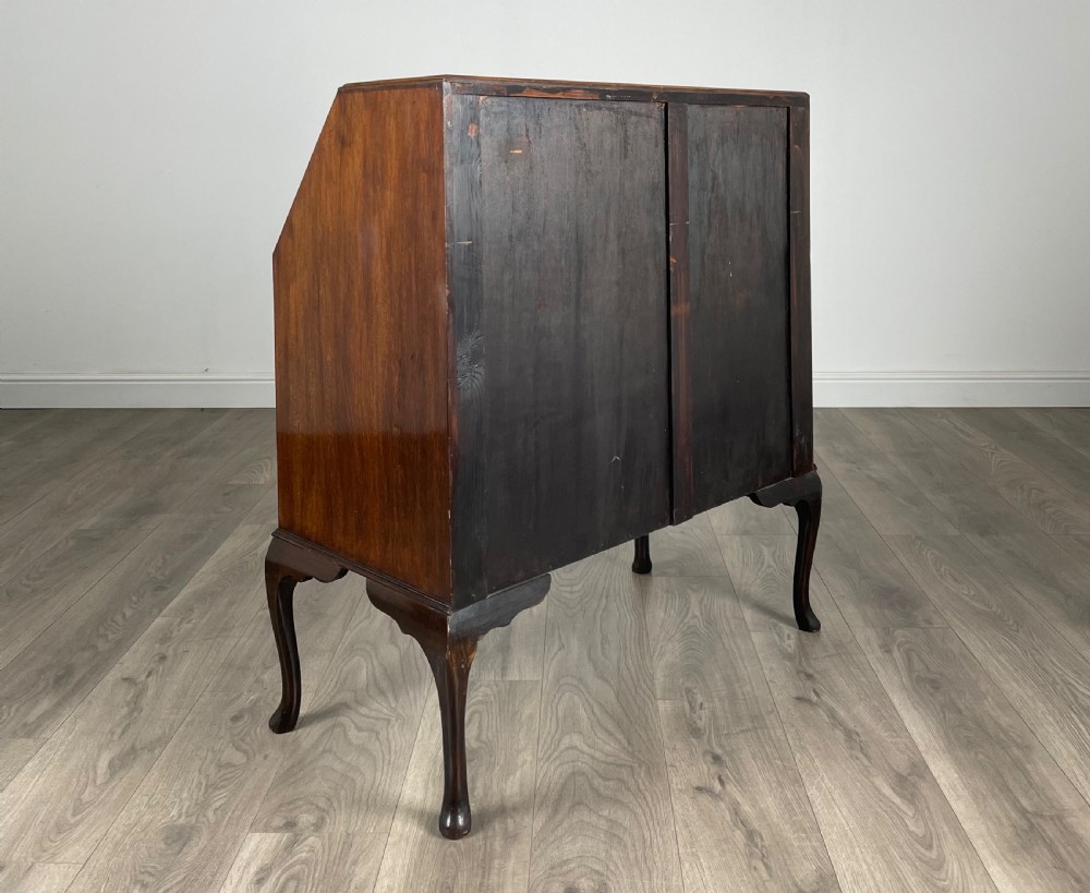 Antique 20th Century Chippendale Style Bureau In Mahogany View V
