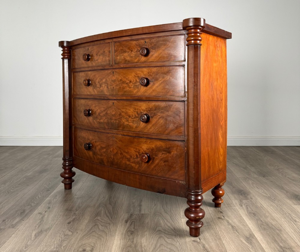 Antique 19th Century Bow Front Chest Of Drawers In Mahogany View II