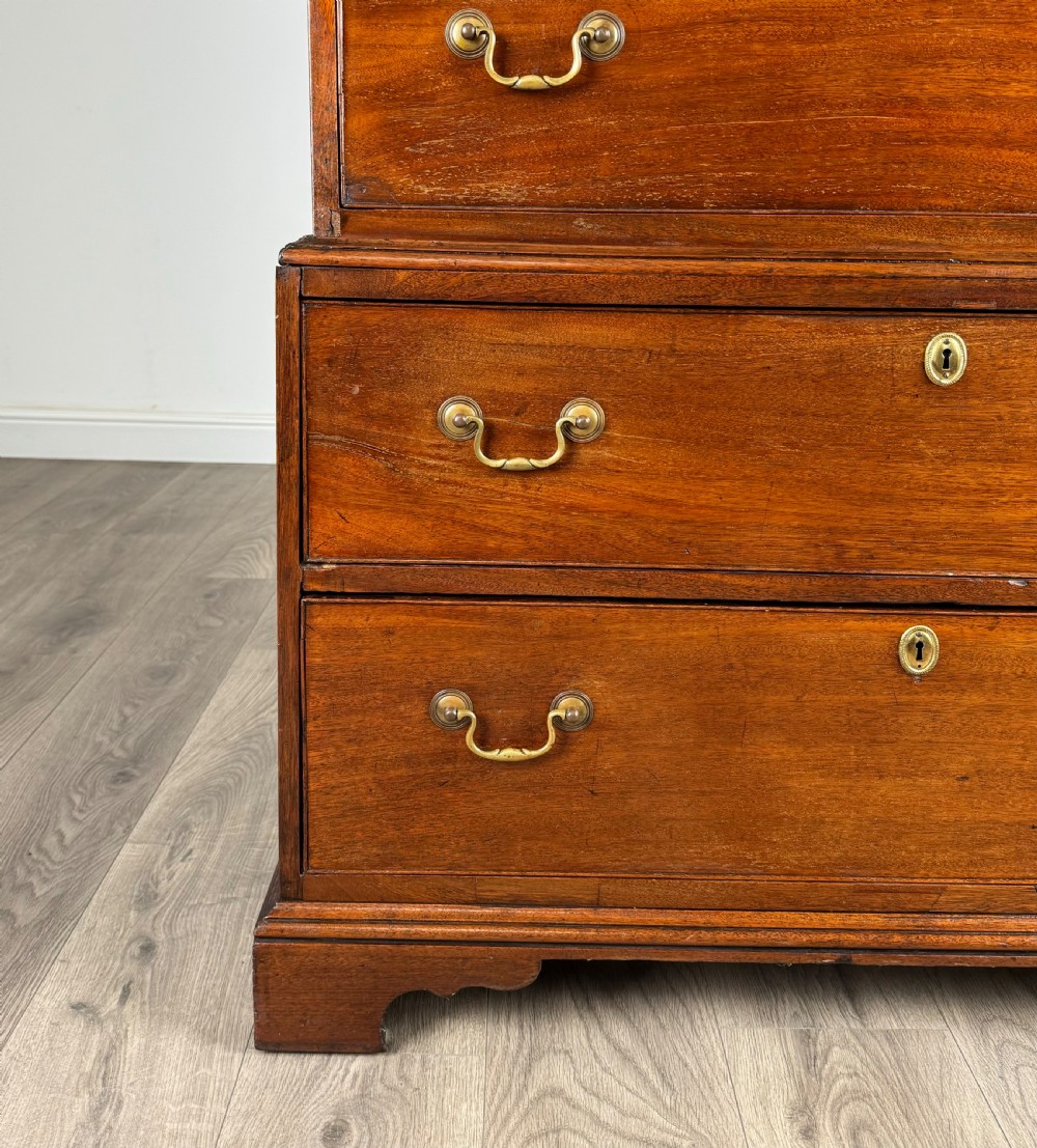 Antique Early 19th Century Chest On Chest In Mahogany View XIII