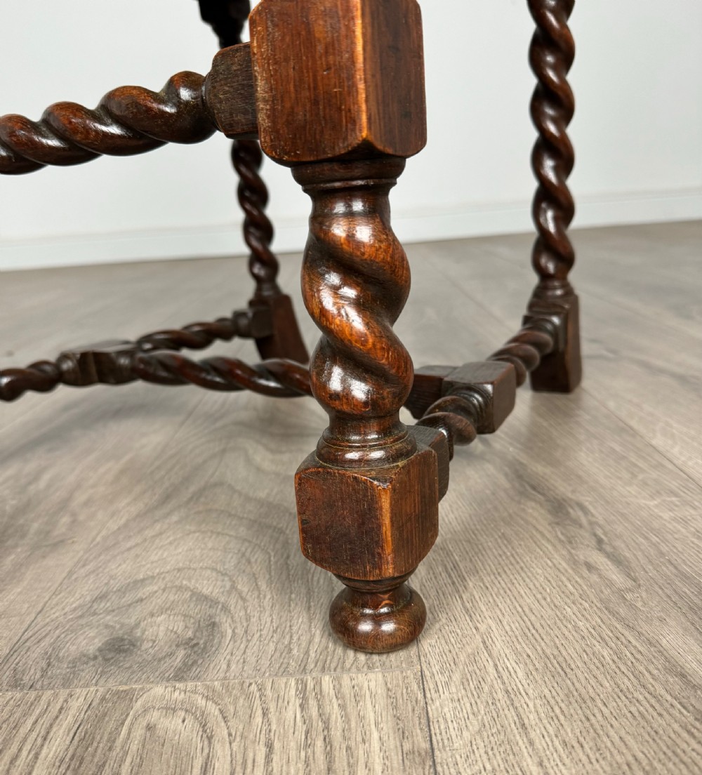 xAntique 20th Century Set Of 4 Barley Twist Dining Chairs In Oak View V