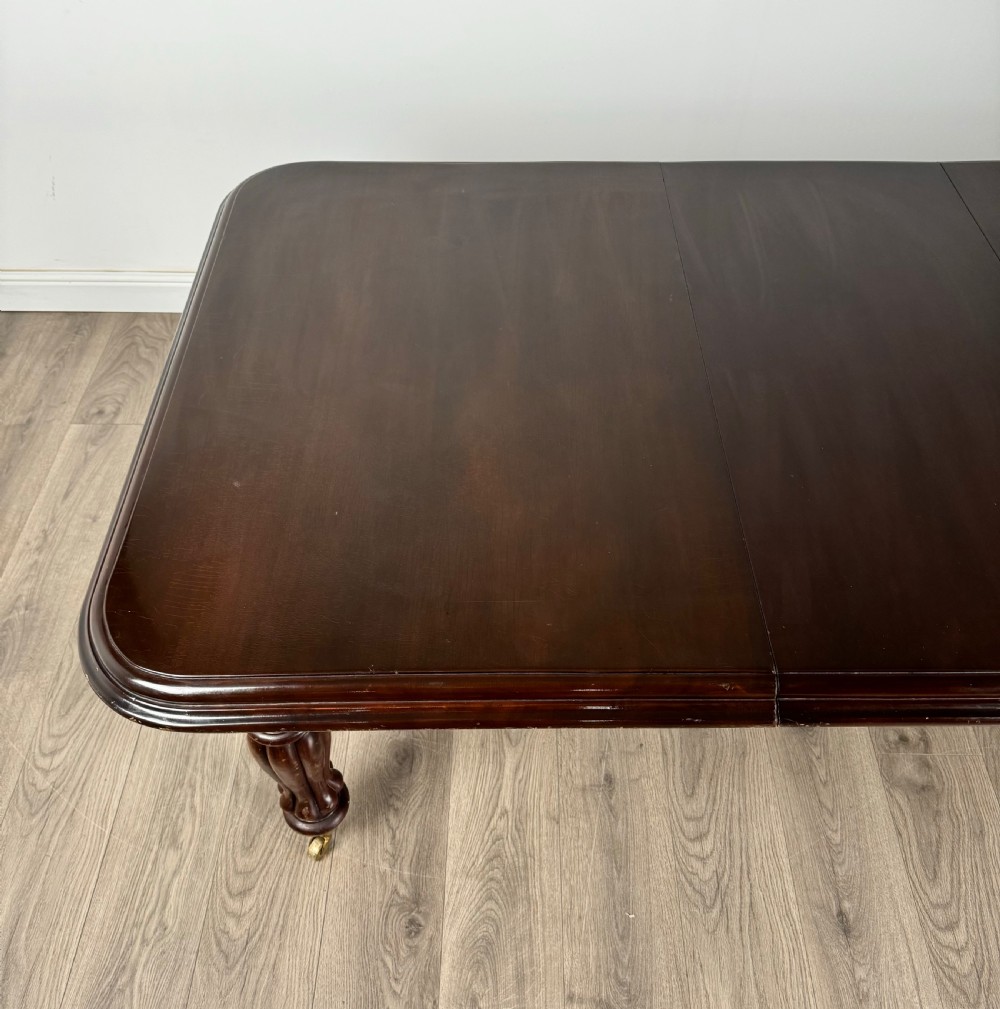 Antique 20th Century Victorian Style Dining Table In Mahogany View IX