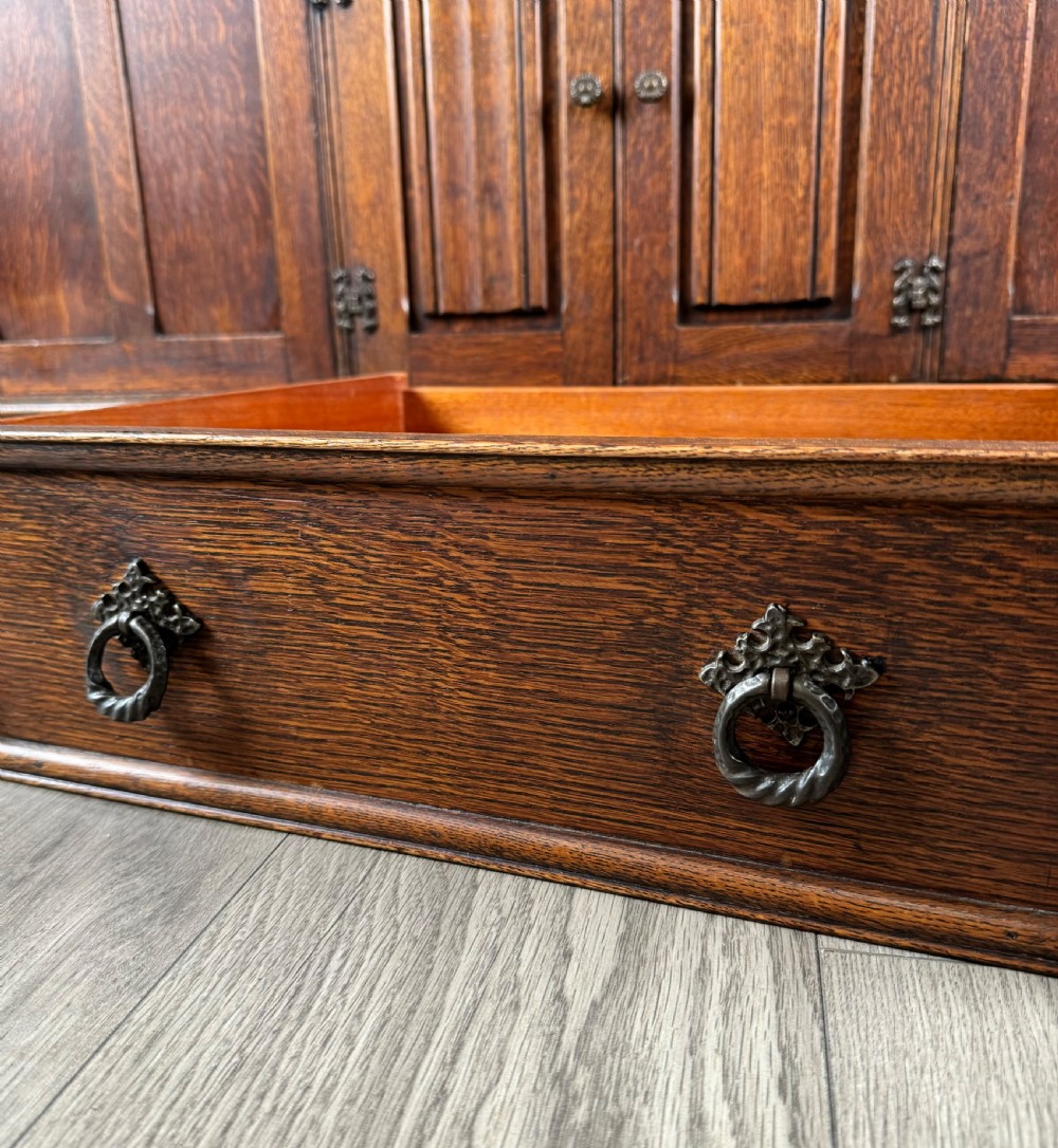 Antique 20th Century Carved Oak Sideboard View XII