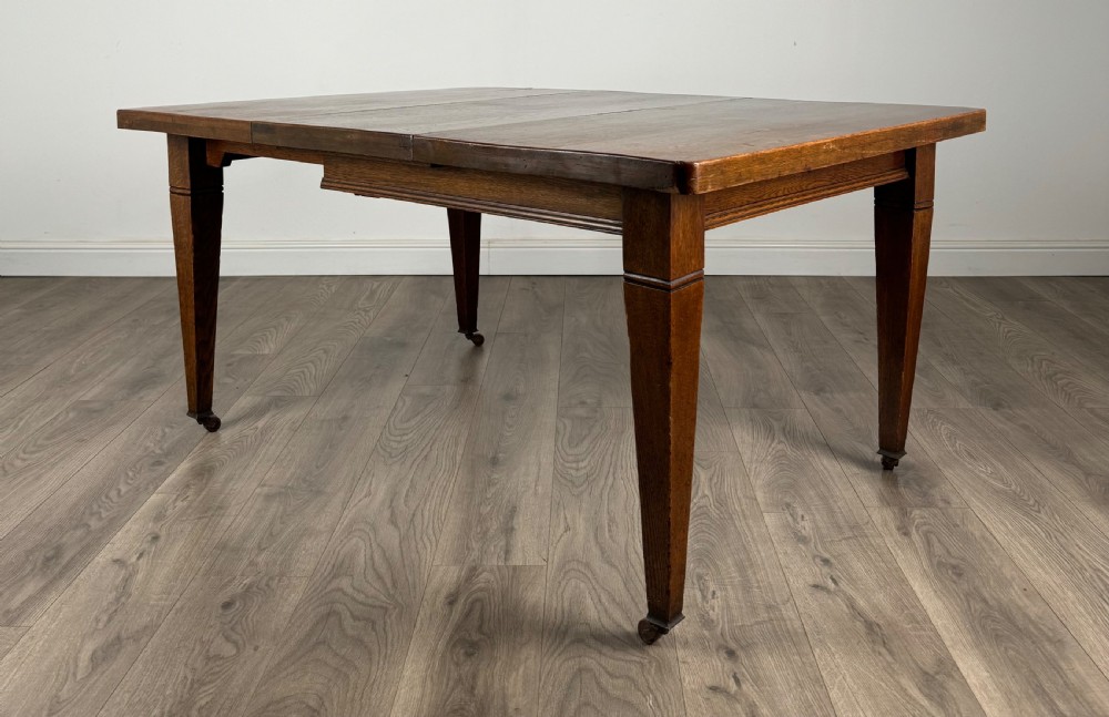 Antique 20th Century Dining Table In Oak