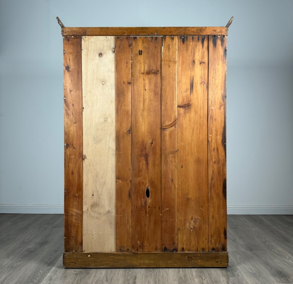 Antique 19th Century Quality Wardrobe In Oak View IV