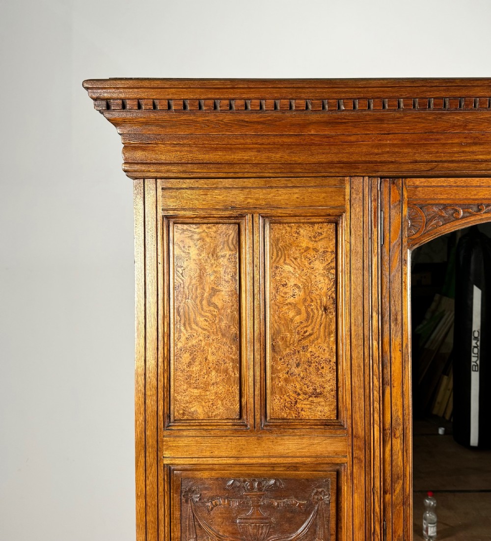 Antique 19th Century Quality Wardrobe In Oak View X