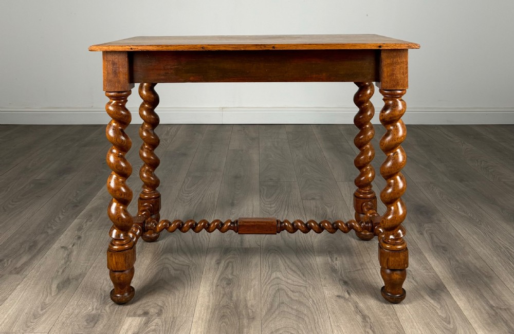 Antique 20th Century Barley Twist Side Table In Golden Oak View V