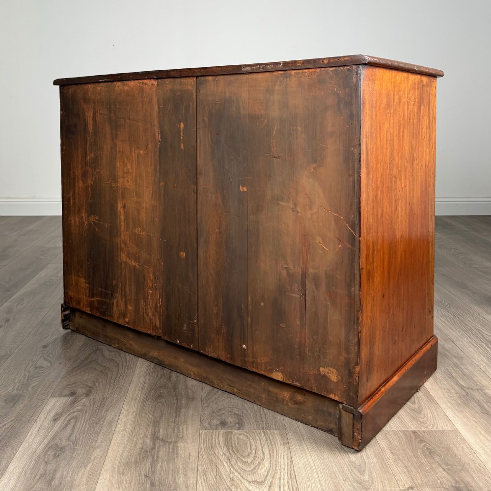 Antique 19th Century Chest Of Drawers In Mahogany 
 View VI