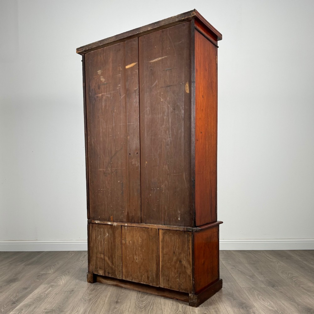 Antique 19th Century Display Cabinet In Mahogany View VII