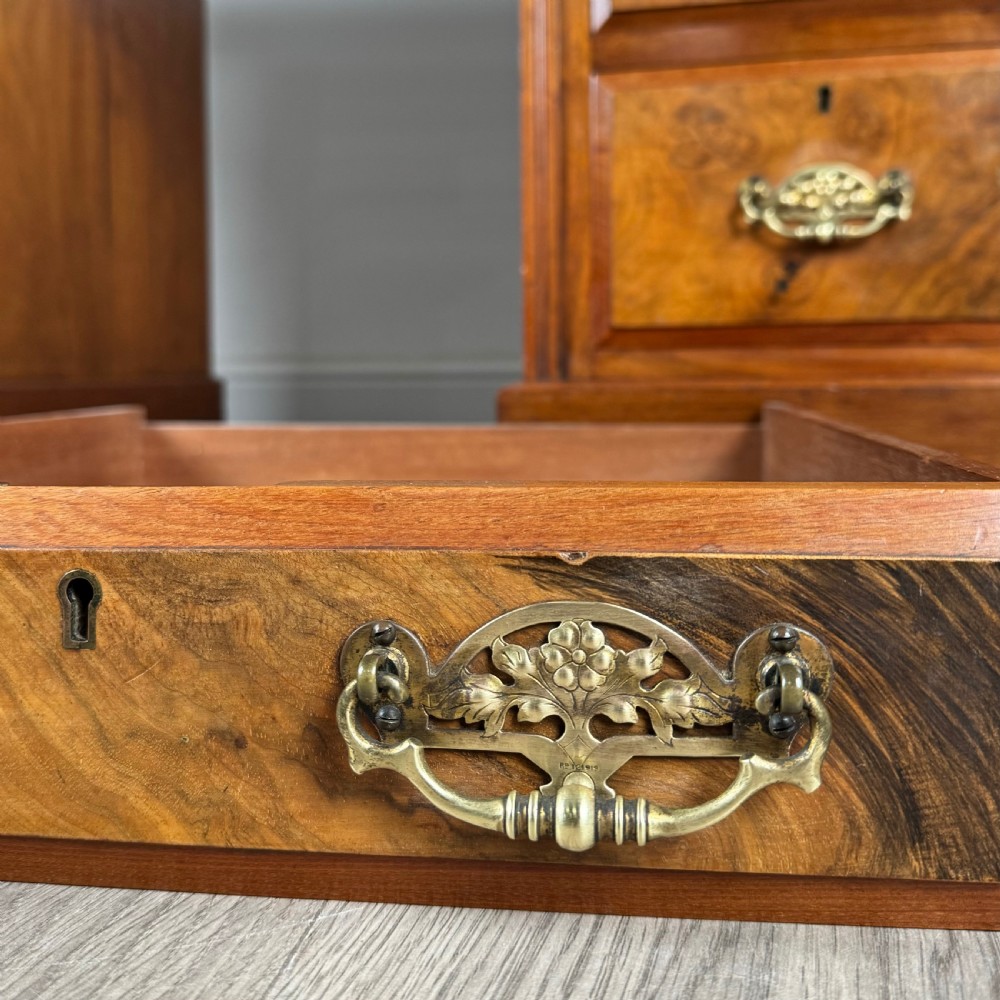 Antique 20th Century Desk In Walnut View XI
