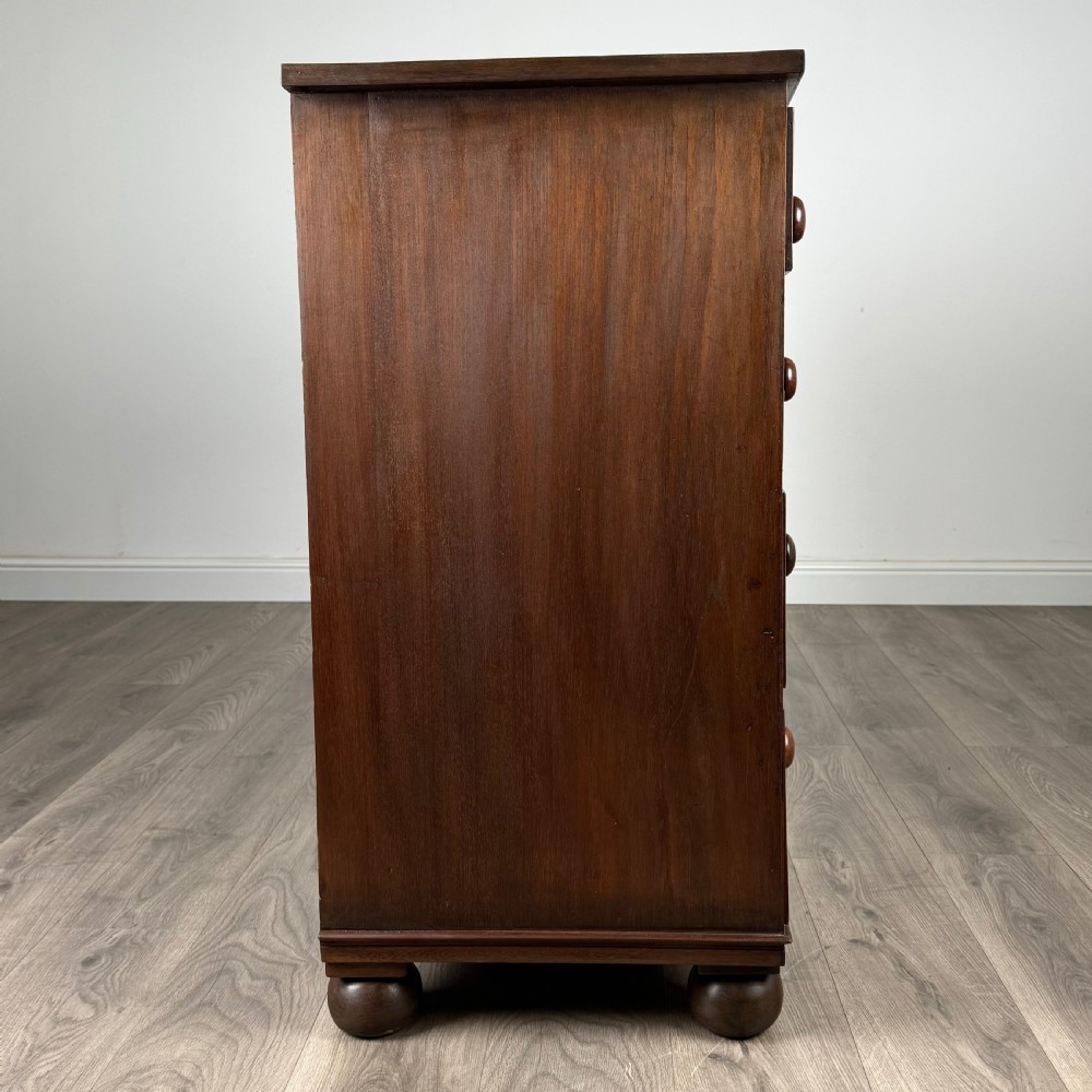 Antique 19th Century Chest Of Drawers In Mahogany  View VII