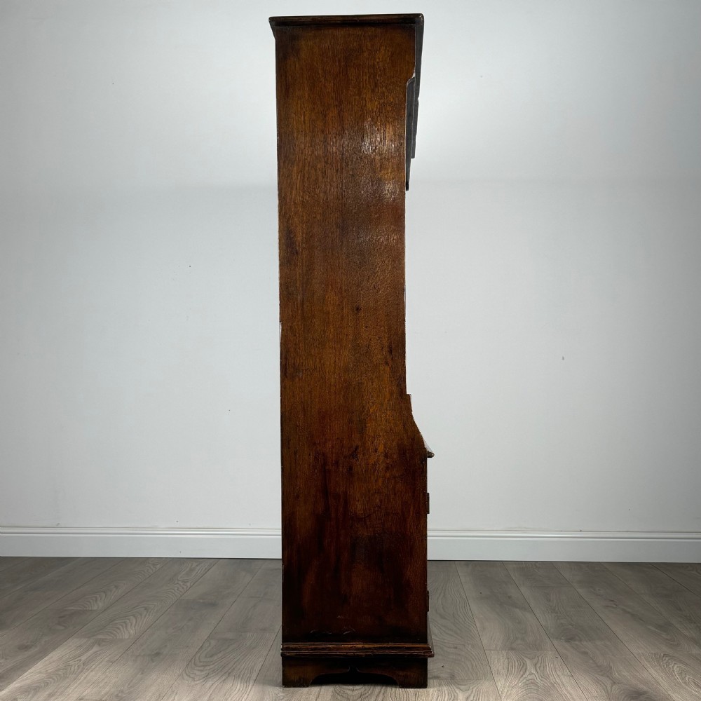 Antique 20th Century Carved Oak Bookcase 
 View VIII