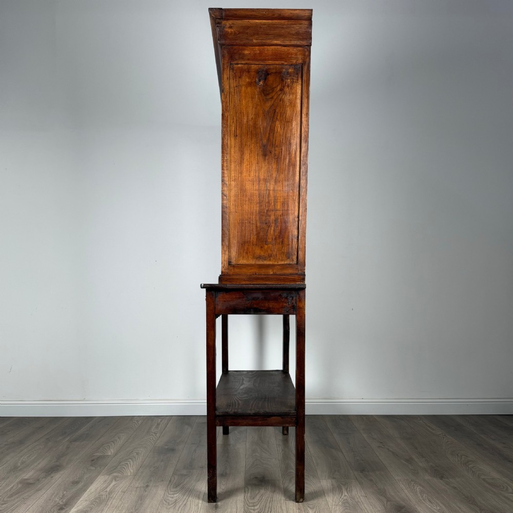 Antique 19th Century Country House Cabinet In Oak 
 View IV