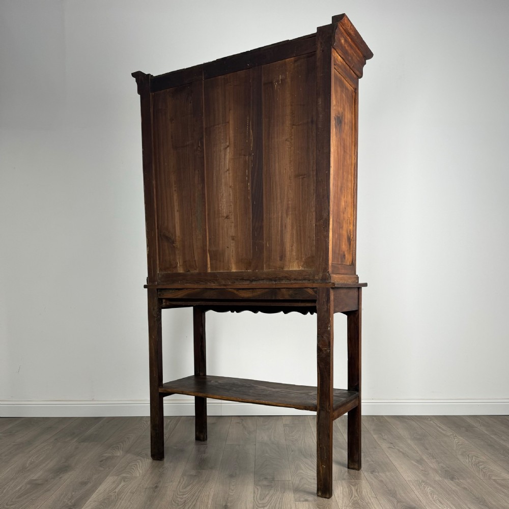 Antique 19th Century Country House Cabinet In Oak 
 View VII