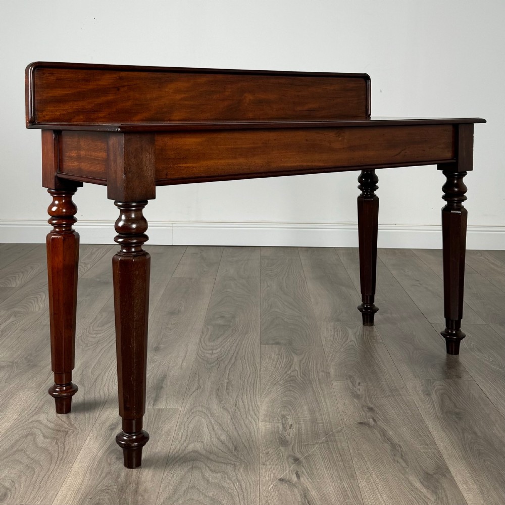 Antique 19th Century Console Table / Side Table In Mahogany 
 View VIII