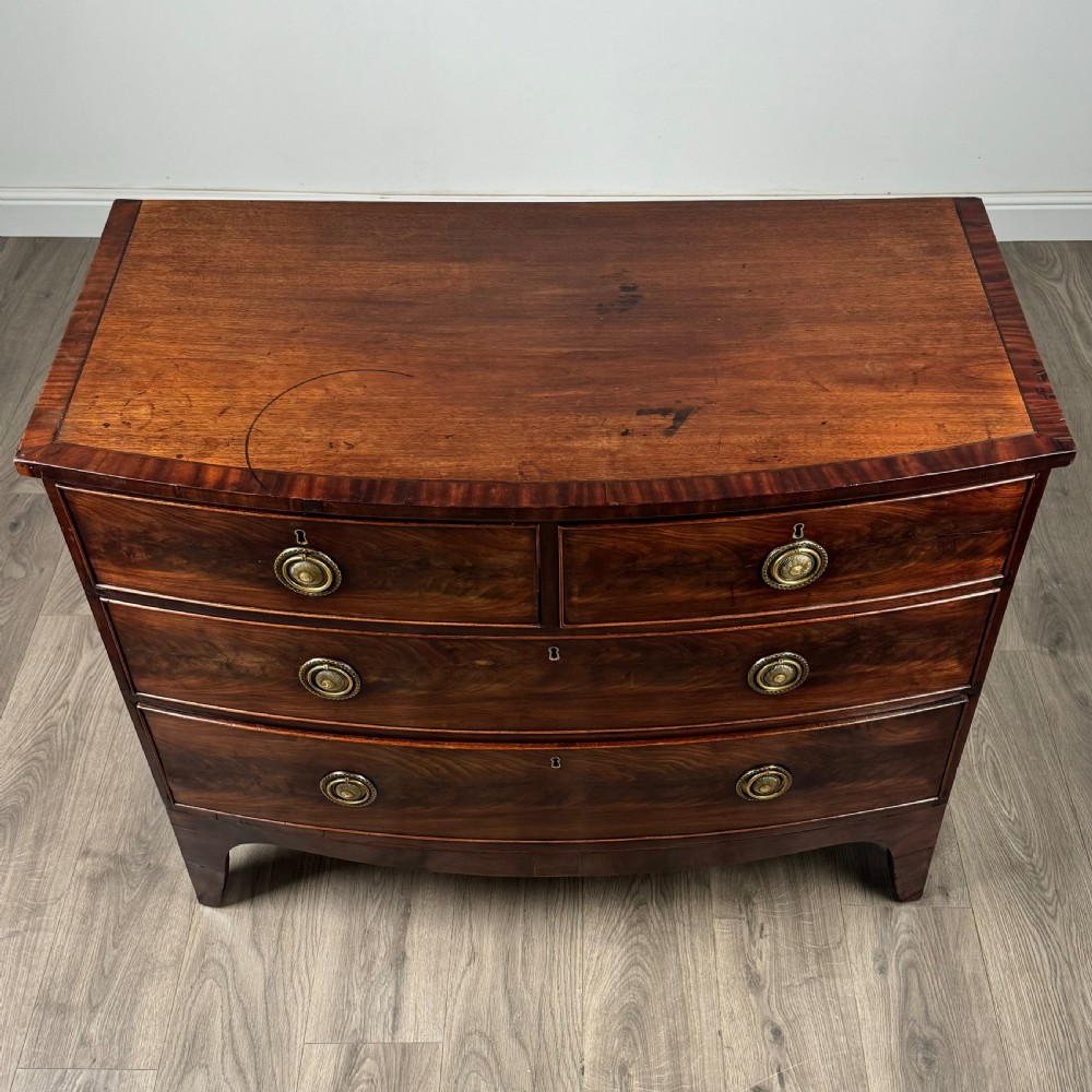  Antique 18th Century Bow Front Chest Of Drawers In Mahogany 
 View IX