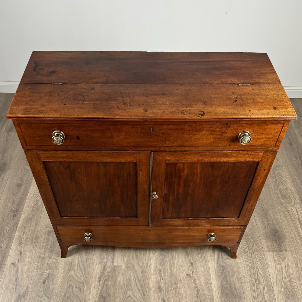 Antique 18th Century Cupboard In Mahogany  View X