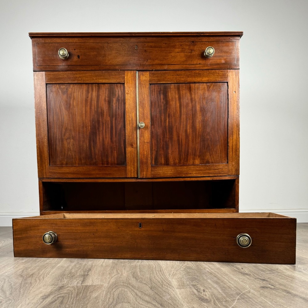 Antique 18th Century Cupboard In Mahogany  View XI