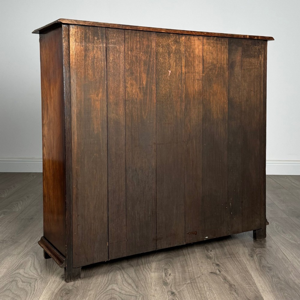  Antique 20th Century Fine Quality Bookcase In Oak 
 View V
