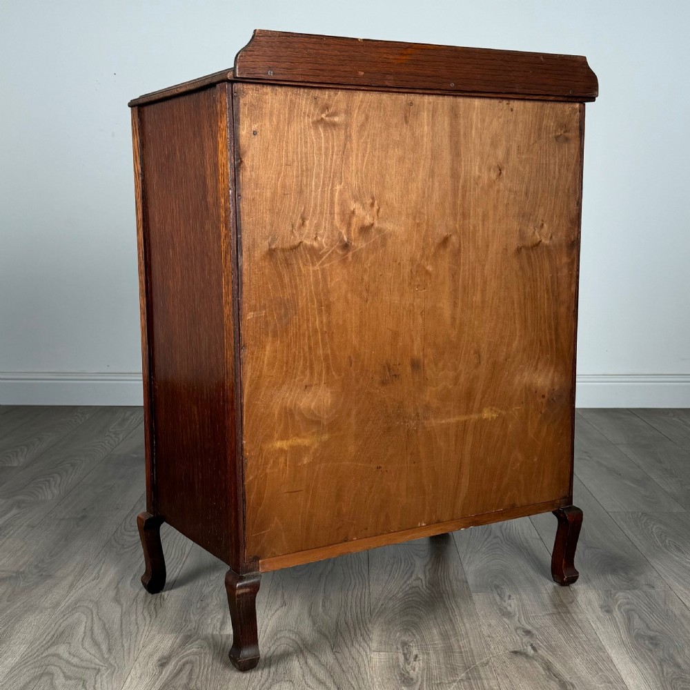 Antique 20th Century Chest Of Drawers In Oak  View IV