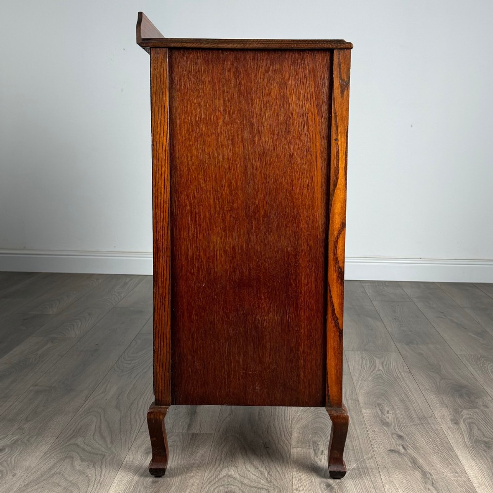 Antique 20th Century Chest Of Drawers In Oak  View VII
