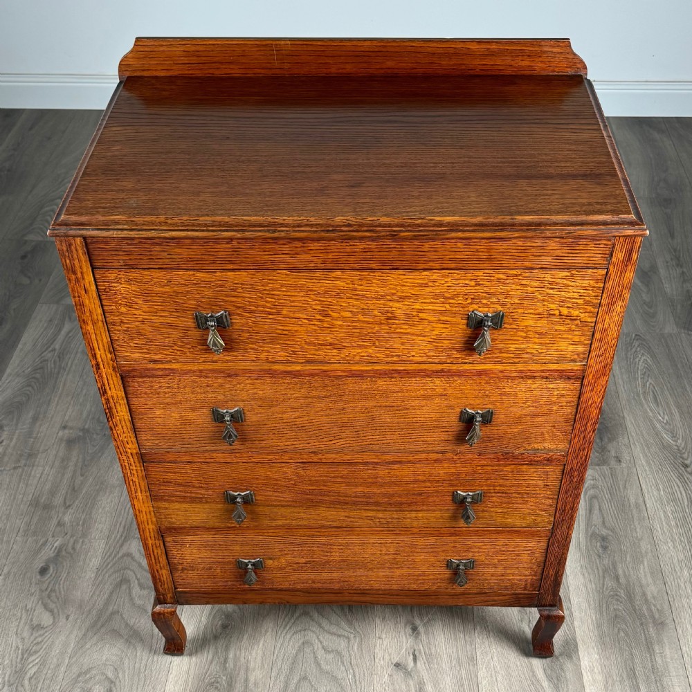 Antique 20th Century Chest Of Drawers In Oak  View IX