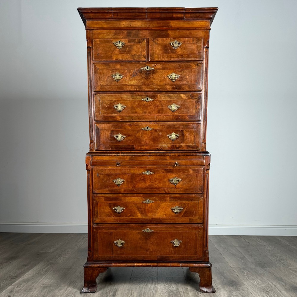 Antique Early 18th Century Dwarf Chest On Chest In Walnut 