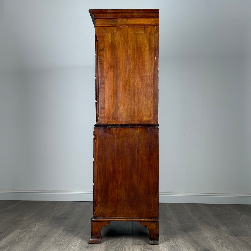 Antique Early 18th Century Dwarf Chest On Chest In Walnut  View III