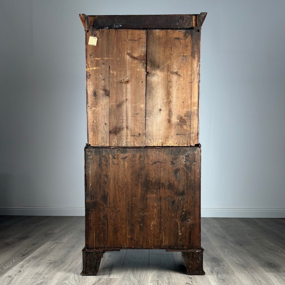 Antique Early 18th Century Dwarf Chest On Chest In Walnut  View V