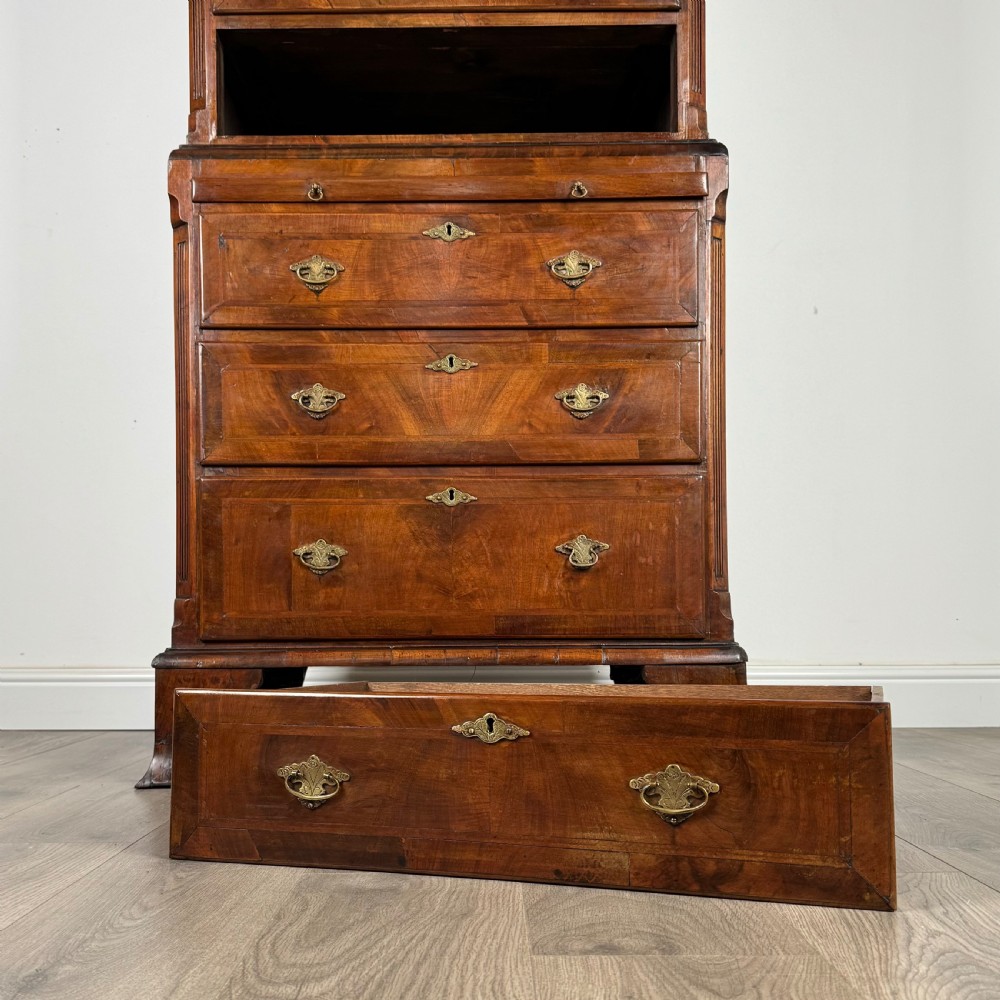 Antique Early 18th Century Dwarf Chest On Chest In Walnut  View X