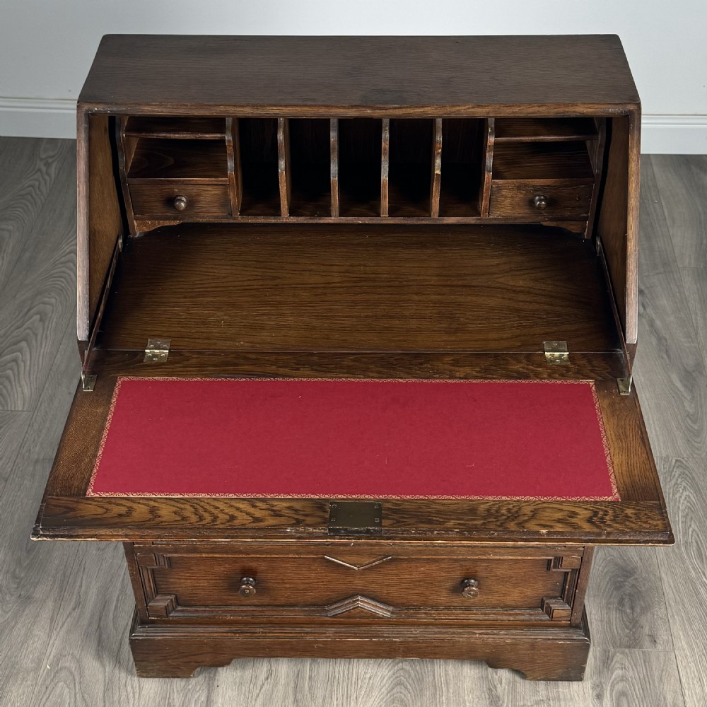 Antique 20th Century Jacobean Style Bureau In Oak  View XI