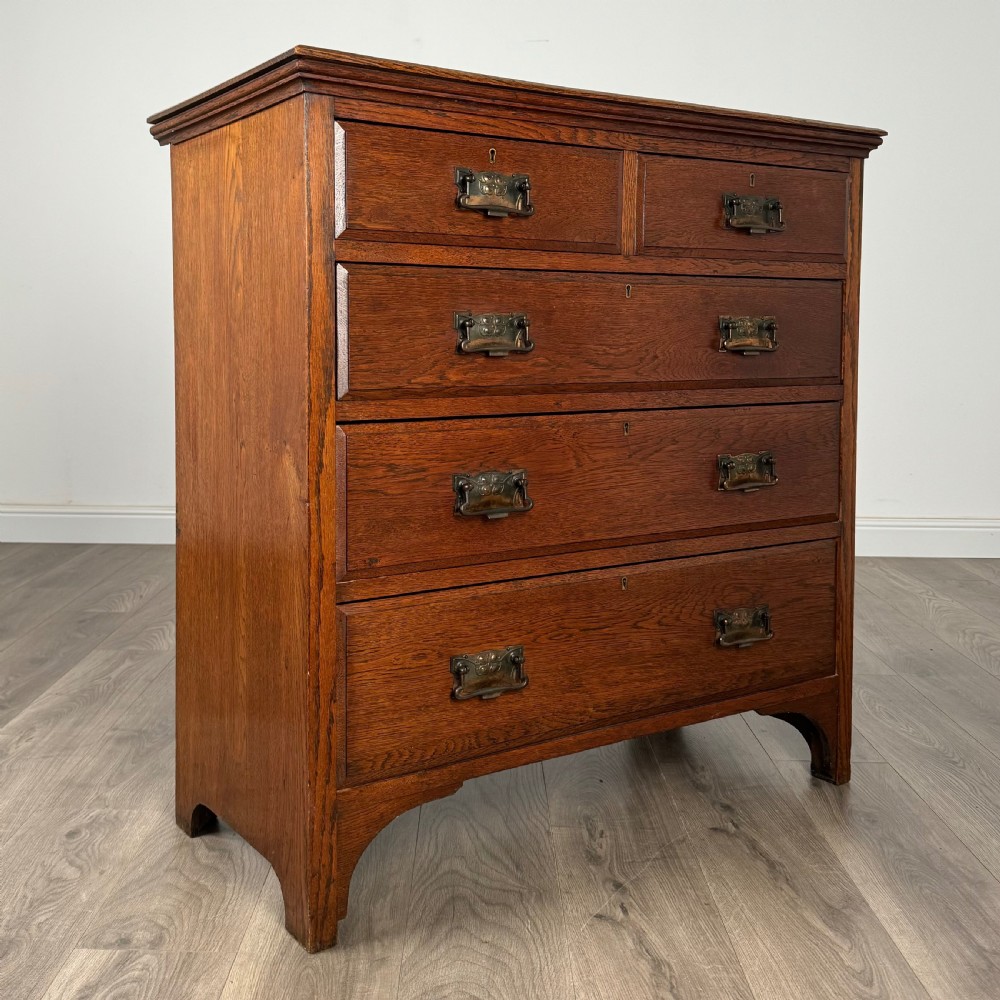 Antique 20th Century Chest Of Drawers In Oak 
 View XII