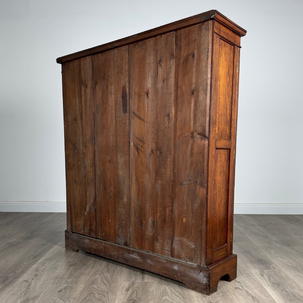 Antique 20th Century Display Cabinet In Oak 
 View VII