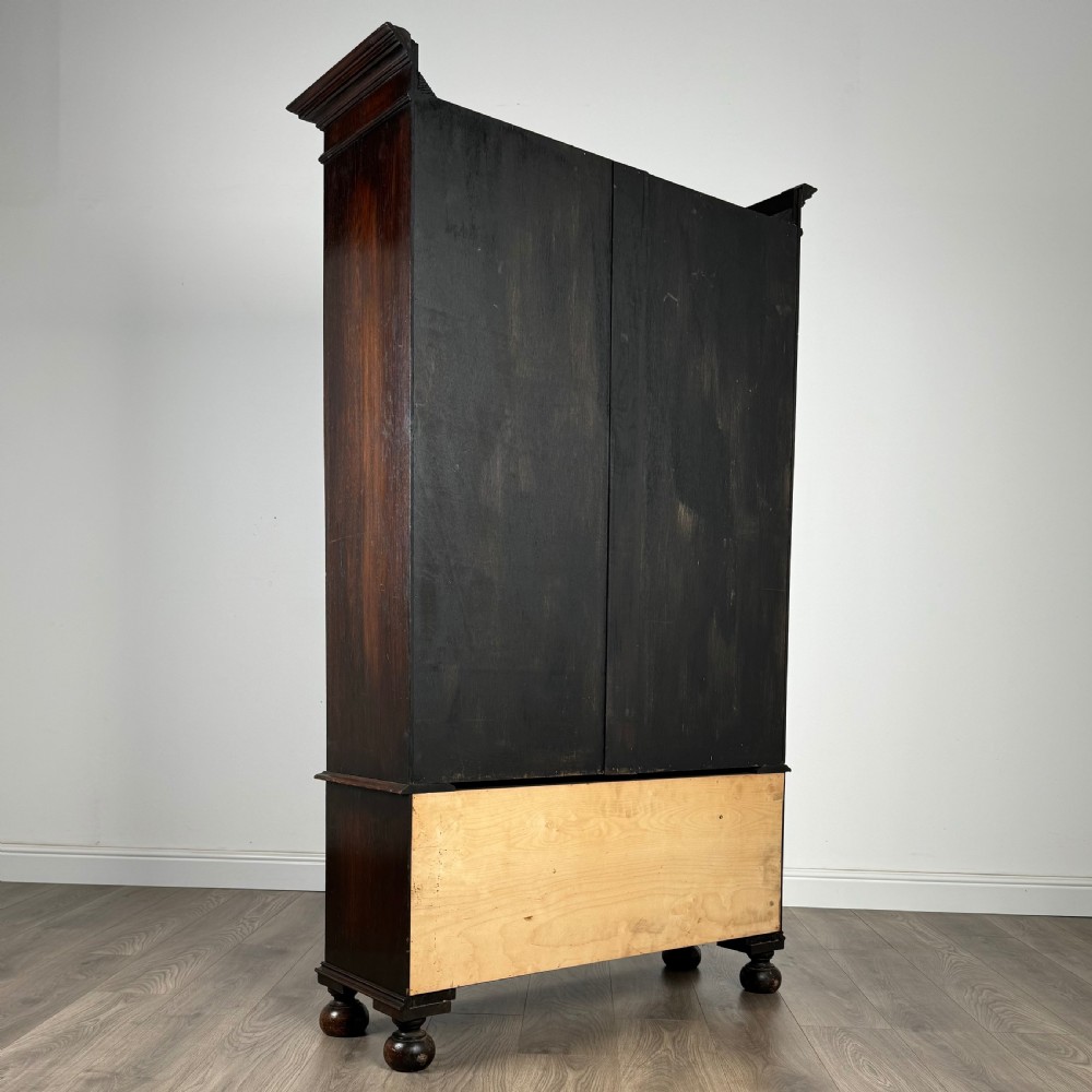 Antique 20th Century Oak Display Cabinet 
 View V