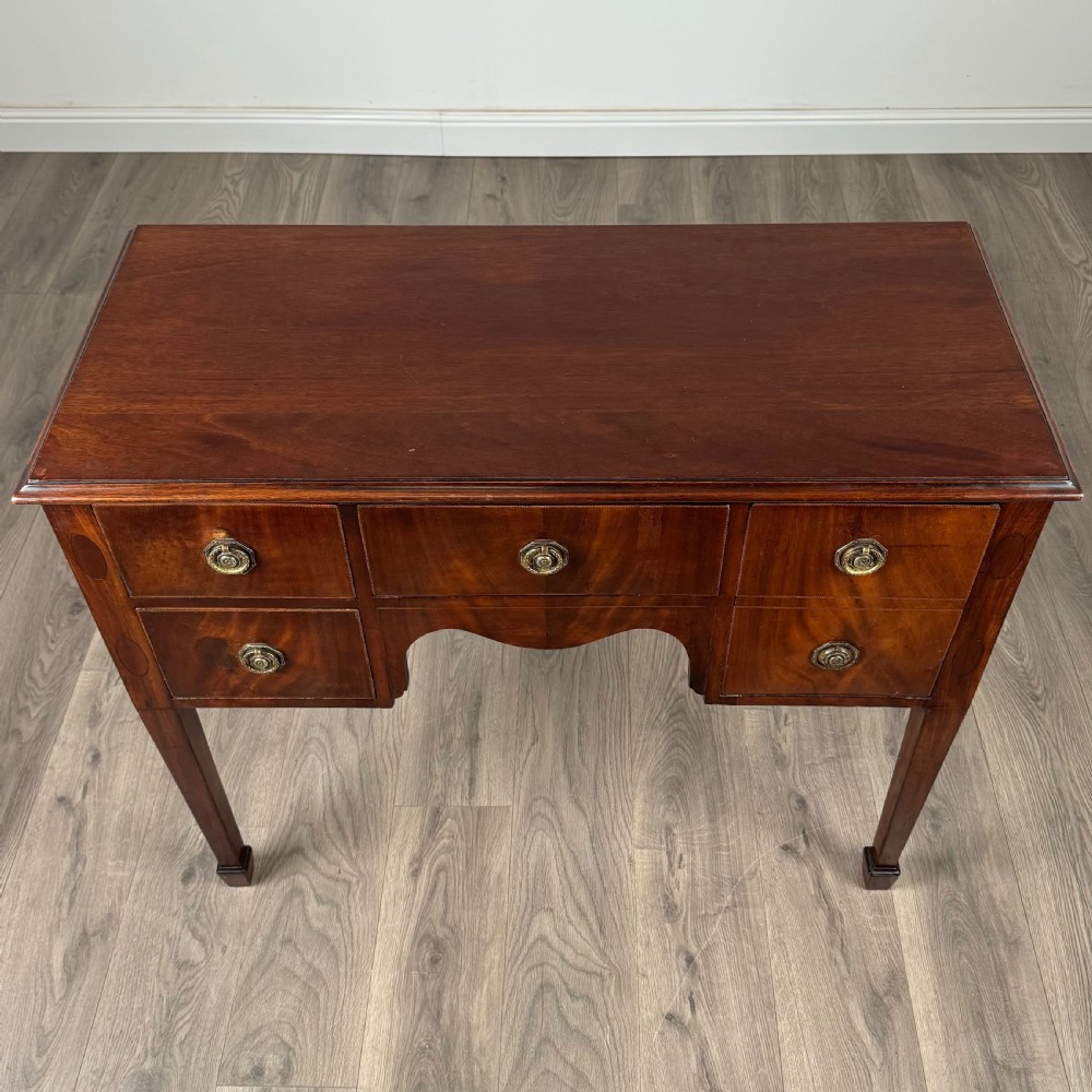 Antique Early 19th Century Sideboard In Mahogany 
 View IX
