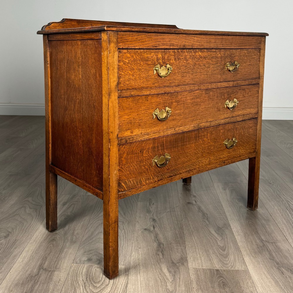 Antique 20th Century Oak Chest Of Drawers 
 View VIII