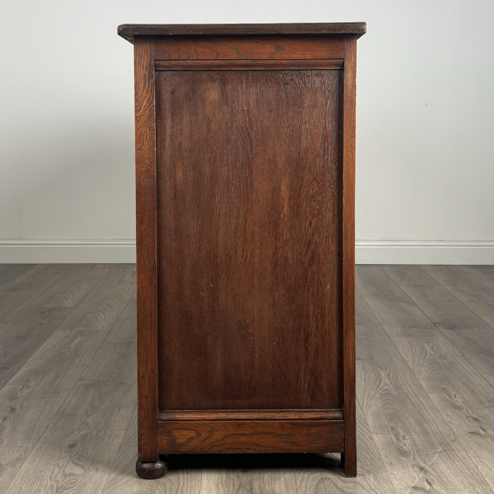 Antique 20th Century Sideboard In Oak 
 View IV