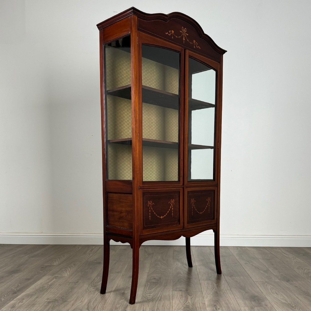 Antique 20th Century Inlaid Display Cabinet In Mahogany 
 View IX