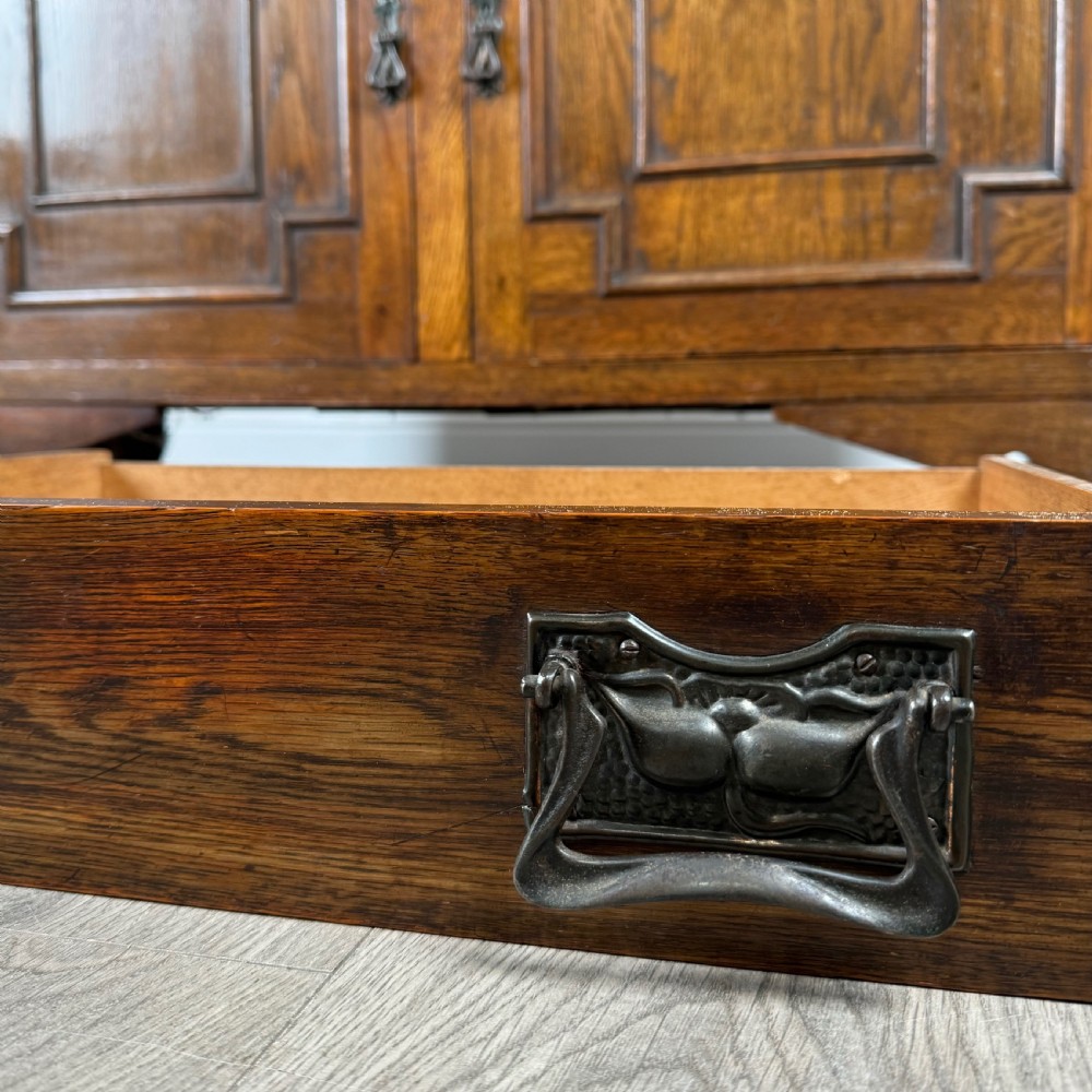  Antique 20th Century Mirror Back Sideboard In Oak  View XII