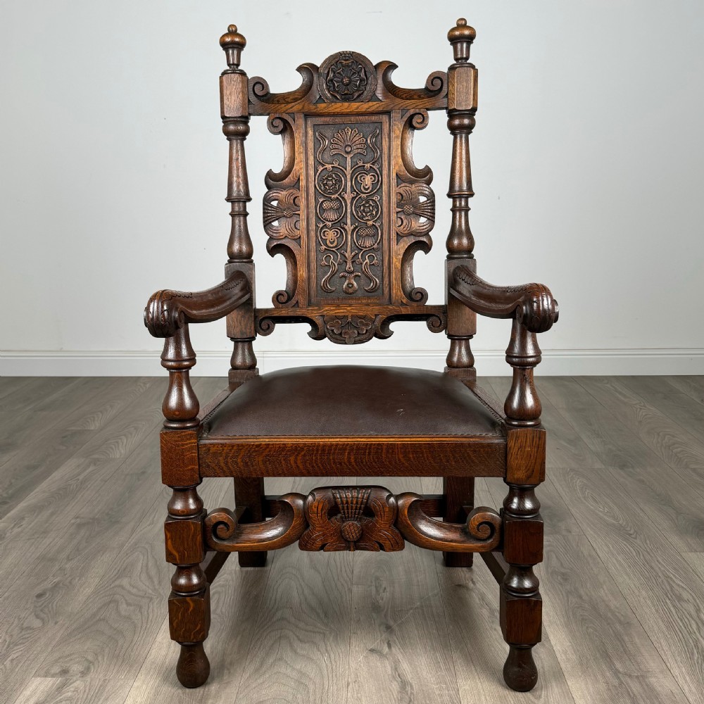 Antique 20th Century Pair Of Fine Quality Armchairs In Oak 
 View IX