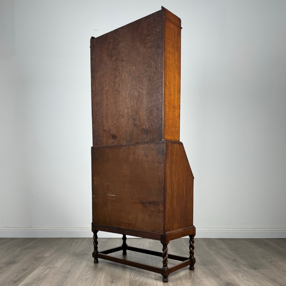  Antique 20th Century Bureau Bookcase In Oak 
 View VIII