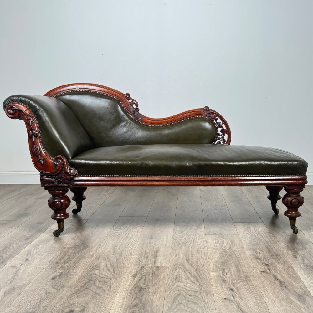 Antique 19th Century Fine Quality Chaise Lounge In Mahogany