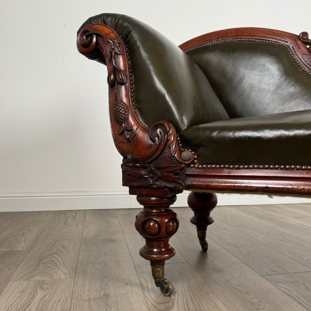 Antique 19th Century Fine Quality Chaise Lounge In Mahogany View XII