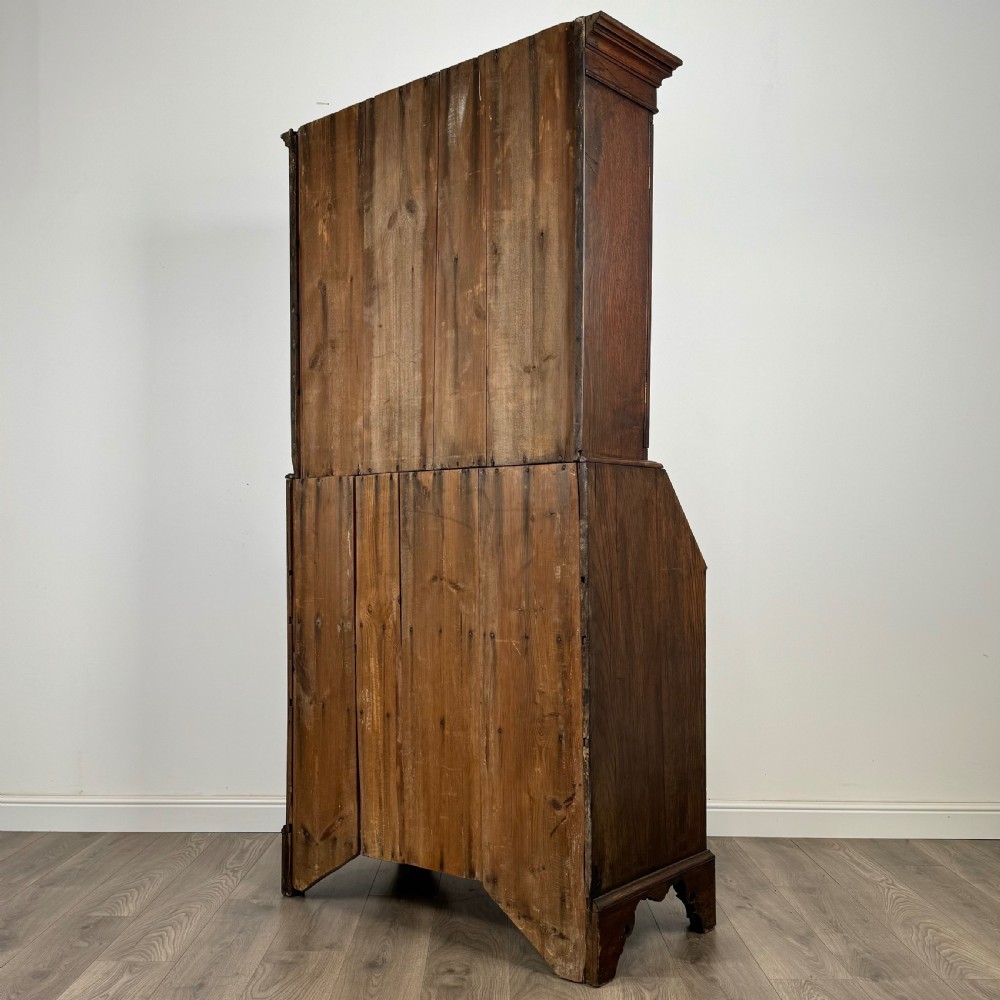 Antique 18th Century Bureau Bookcase In Oak 
 View VII