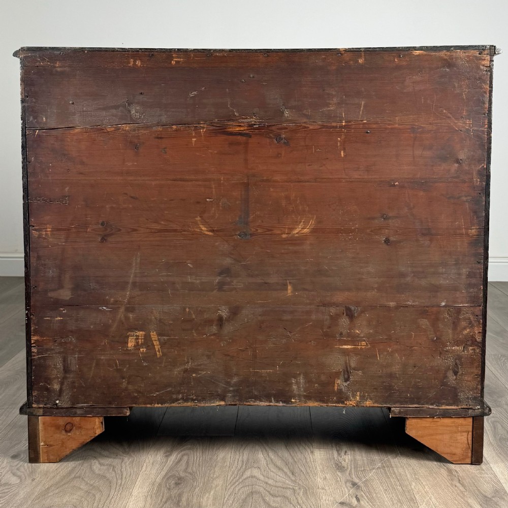  Antique 18th Century Oak Chest Of Drawers  View VI