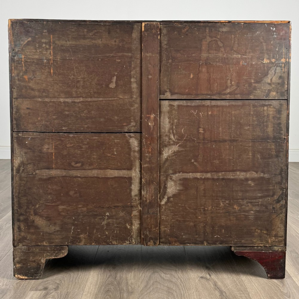 Antique 18th Century Chest Of Drawers In Mahogany 
 View V