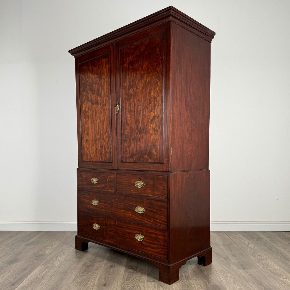 Antique 18th Century Fine Quality Linen Press Cupboard 
 View III