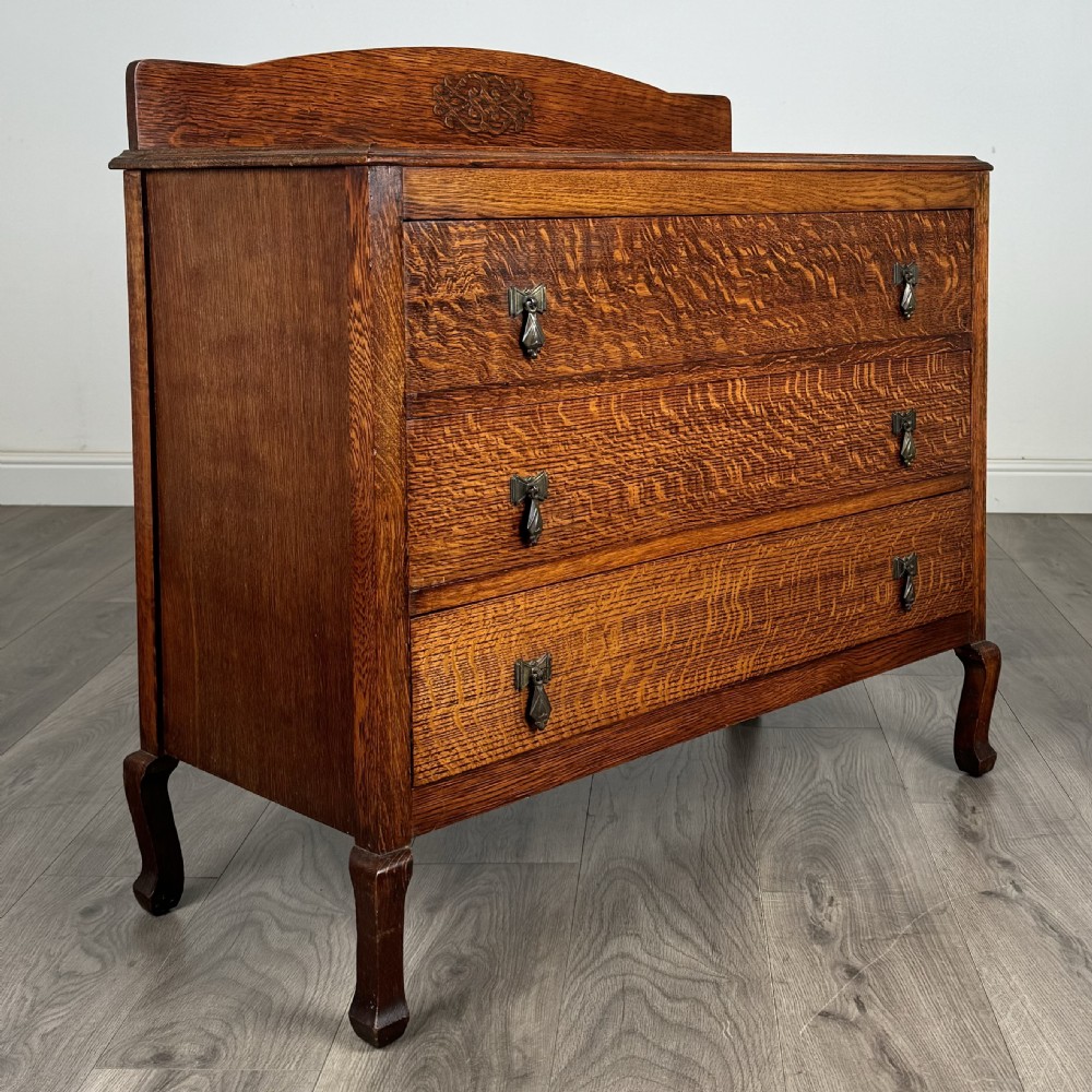  Antique 20th Century Chest Of Drawers In Oak 
 View VIII