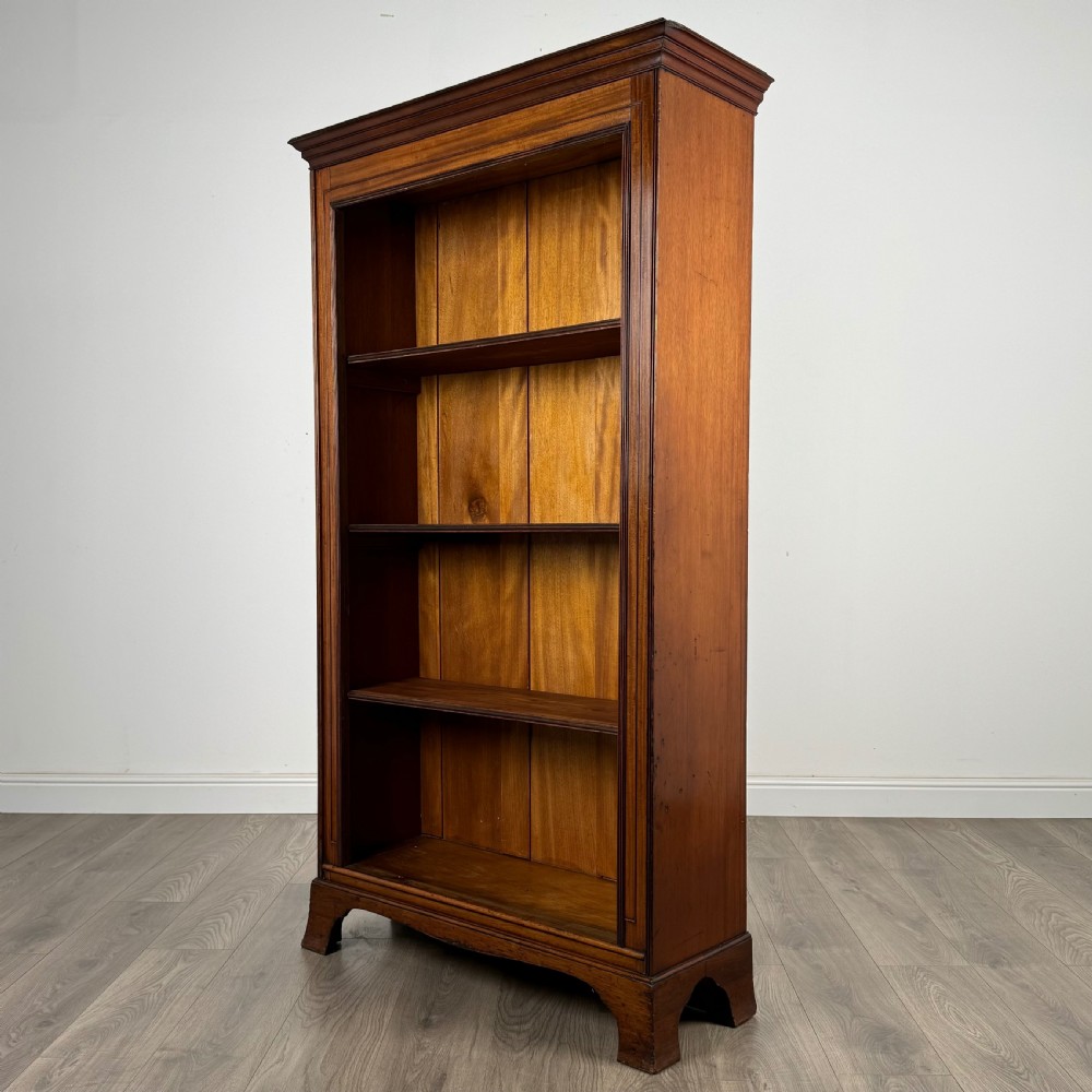  Antique 20th Century Open Bookcase In Mahogany 
 View II